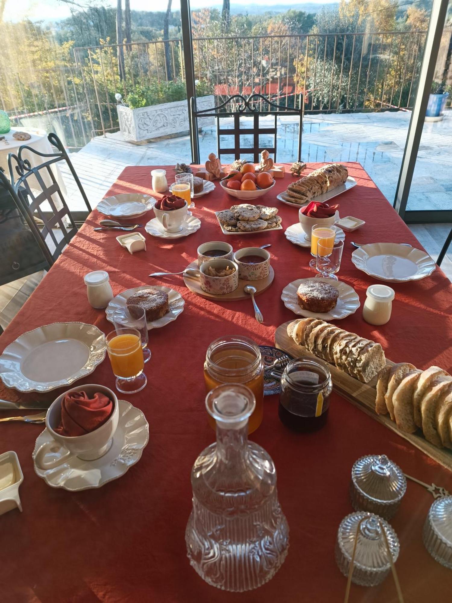 Bed and Breakfast O Tilia D'Azur Roquefort-les-Pins Zewnętrze zdjęcie